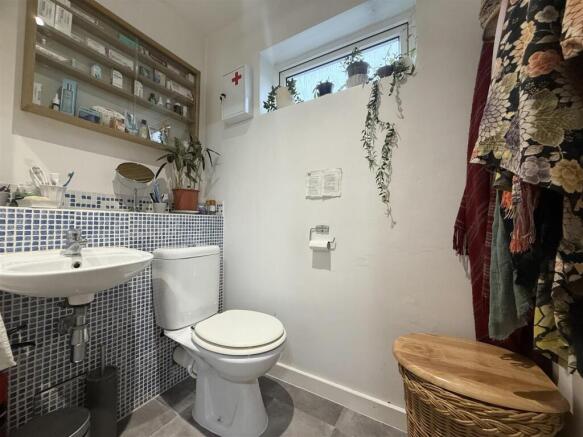 3 bed Detached for sale Image 10