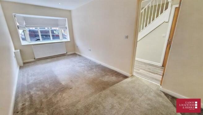 Living room/Bedroom