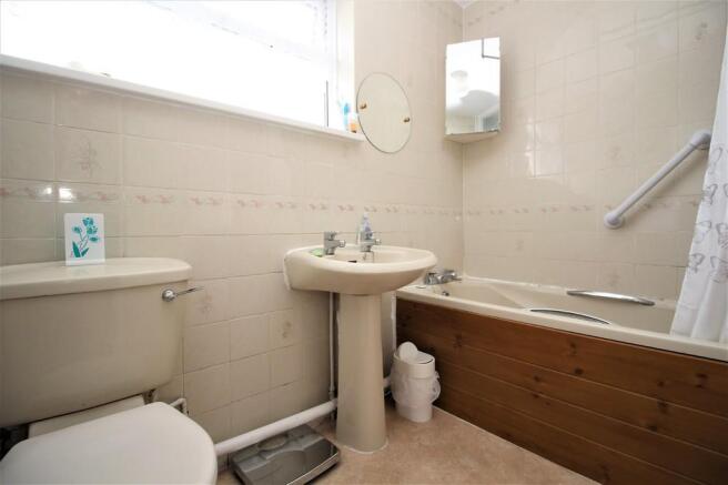 Photo 9