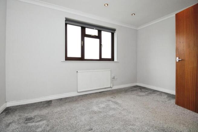 2 bed Terraced for sale Image 6