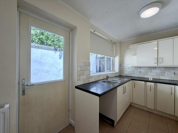 2 bed End of Terrace for sale Image 5