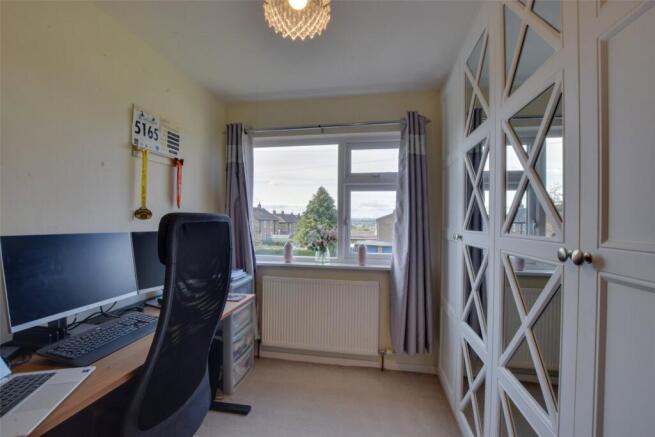 3 bed Semi-Detached for sale Image 9