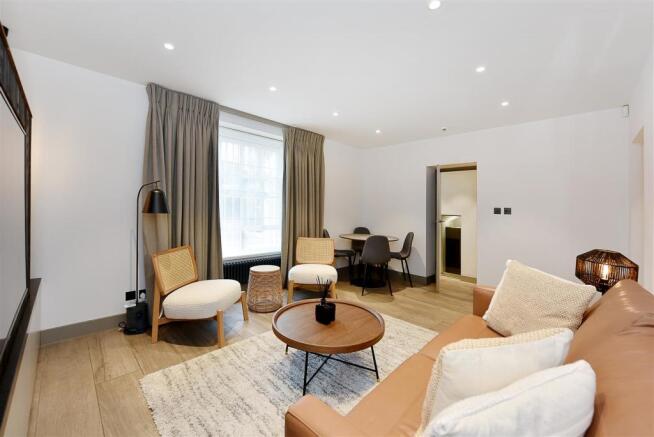 32a Walton St (13).JPG