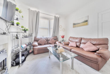 New Queen Street, Bristol, BS15