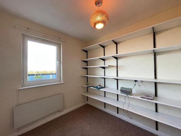 2 bed Apartment for sale Image 8