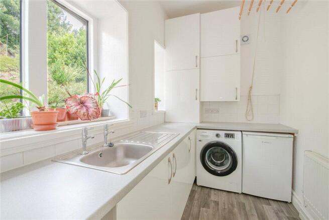 3 bed Detached for sale Image 12