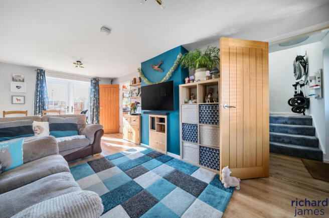 4be6987908df4140affdb848cd4984e3