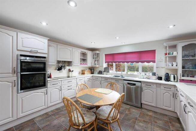 1 Kitson Meadows ph19.jpg