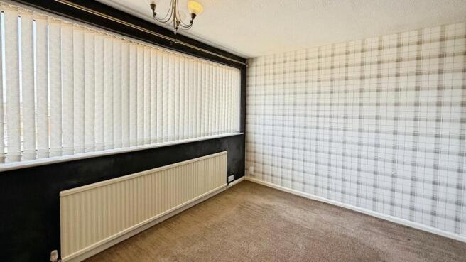 3 bed Semi-Detached for sale Image 8