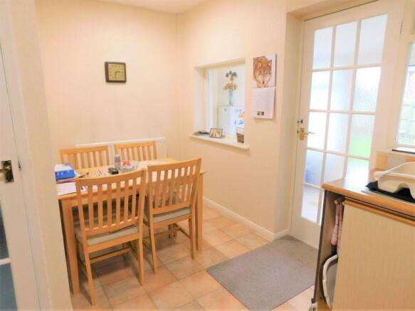 Dining Kitchen