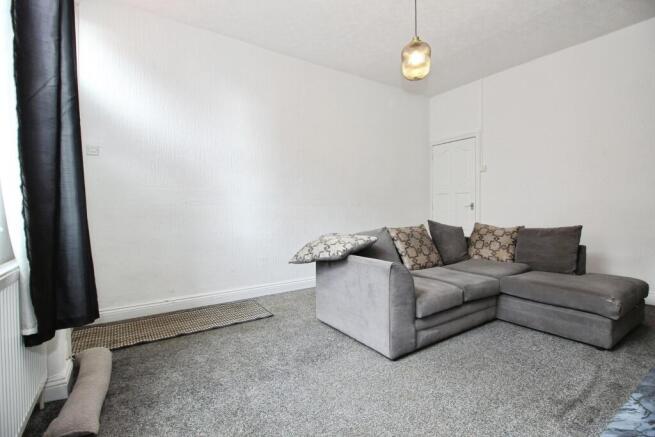 2 bed Terraced for sale Image 7