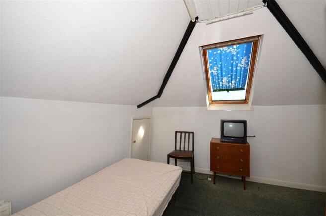 Loft Room 1