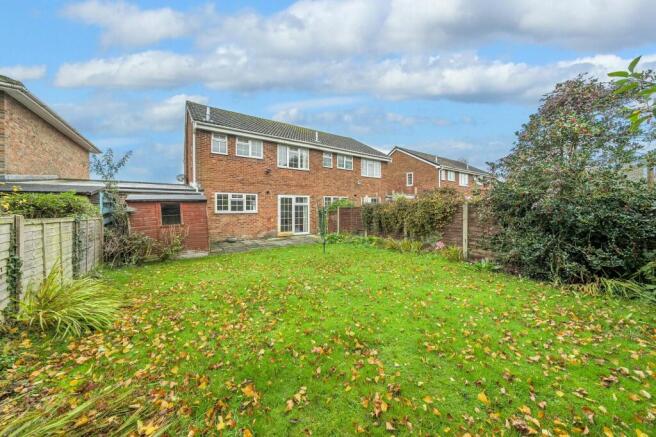 Rear Garden (2)