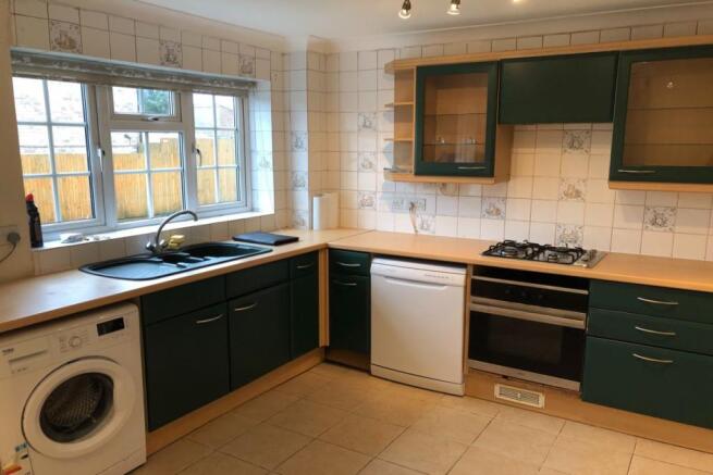 Kitchen / Breakfast Room