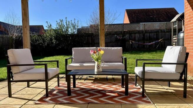 Patio2.jpg