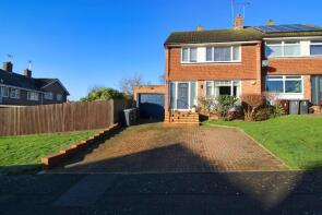 1, Monckton Road, Borough Green, Sevenoaks TN15 8SD