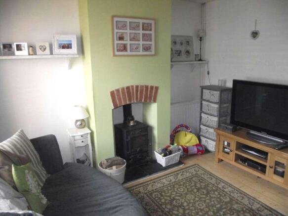 Photo 3