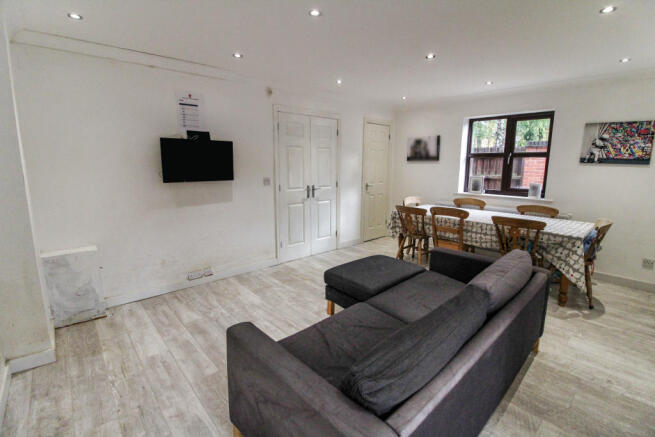 Kitchen/Family Room