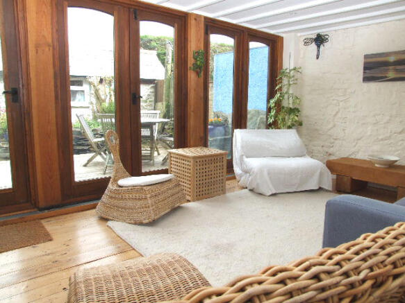 SITTING ROOM