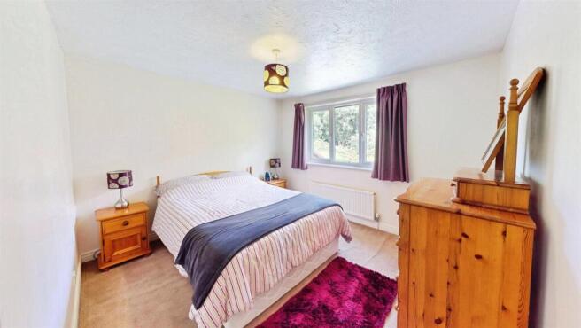 3 bed Detached for sale Image 10