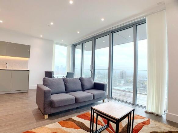 Cassia House, Goodman's Field, Piazza Walk, London, E1 - View 4