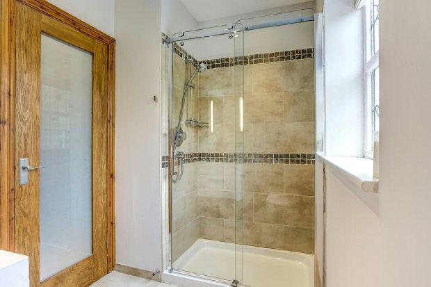 En suite photo