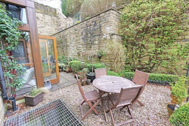 1 bed Apartment for sale Image 7