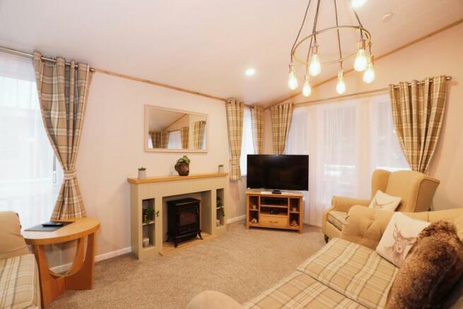 2 bed Park Home for sale Image 5