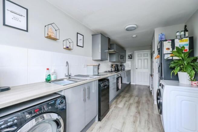 Fitted Kitchen