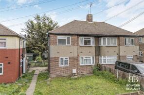 141a, Fullwell Avenue, Ilford IG6 2JG
