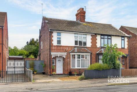 Fletton Avenue, Peterborough, PE2