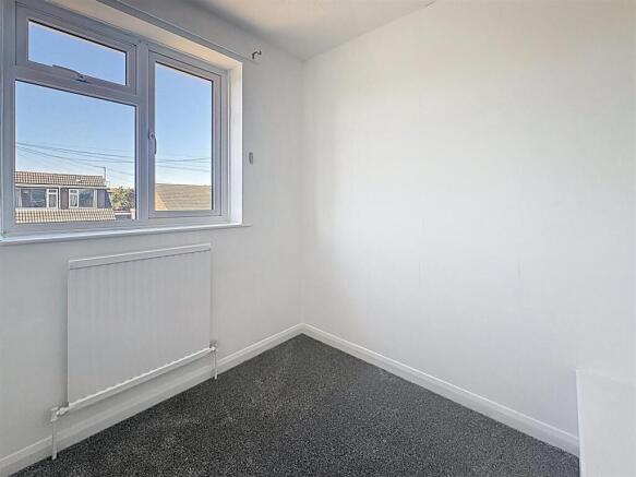 3 bed House for sale Image 12