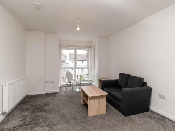 63149_SQFT_5G_Duff_S
