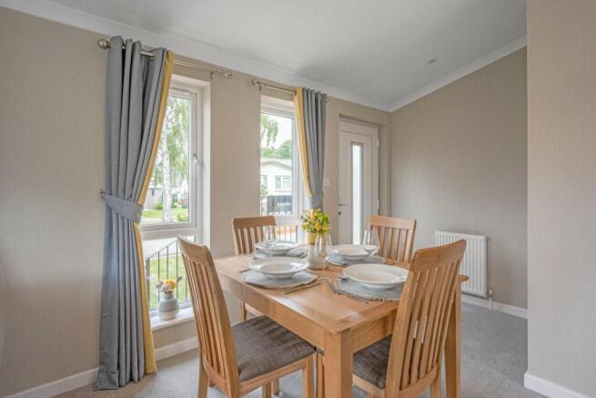 2 bed Park Home for sale Image 6