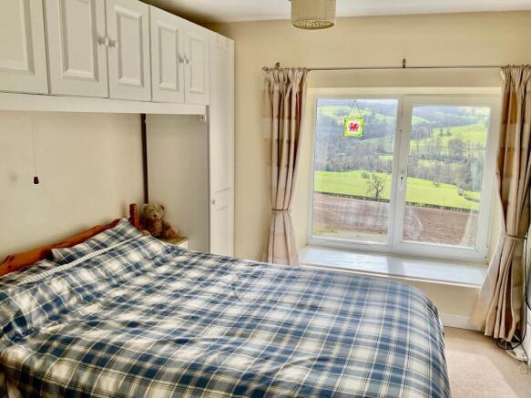 BEDROOM AND VIEW