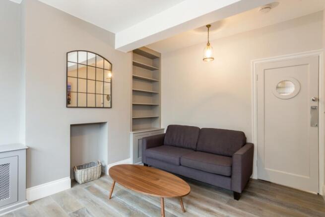 F4 Windsor Court ...