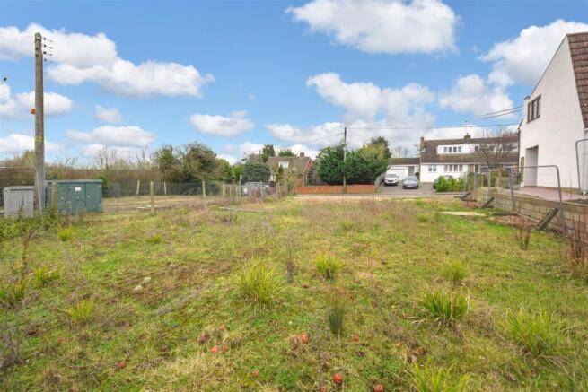 DIMENSIONS OF THE SITE