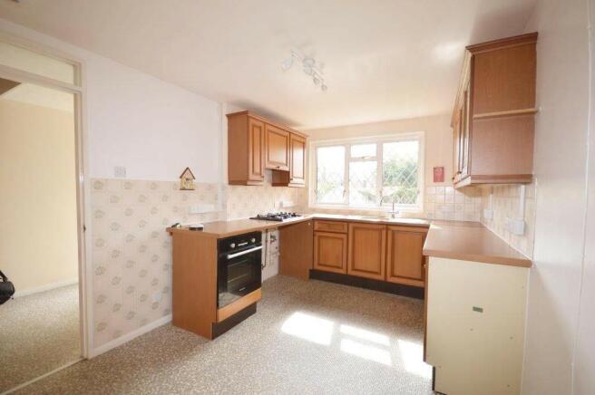 Kitchen of property 