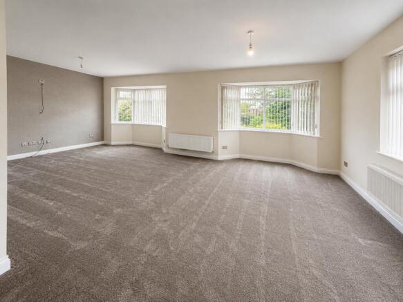 4 bed Detached for sale Image 5