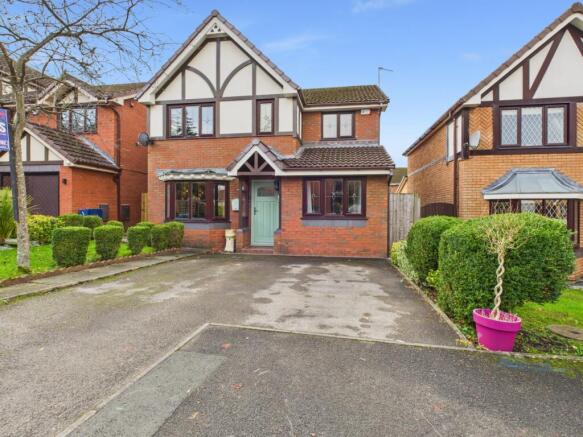 CAM03729G0-PR0185-STILL035