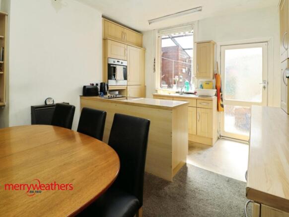 KITCHEN/DINER