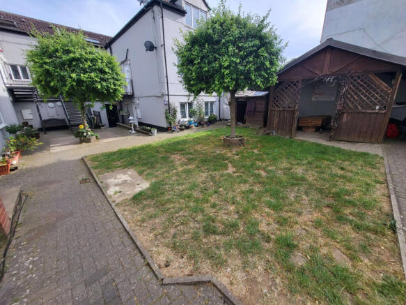 1 bed flat to rent Lathwell Court, Luton LU2