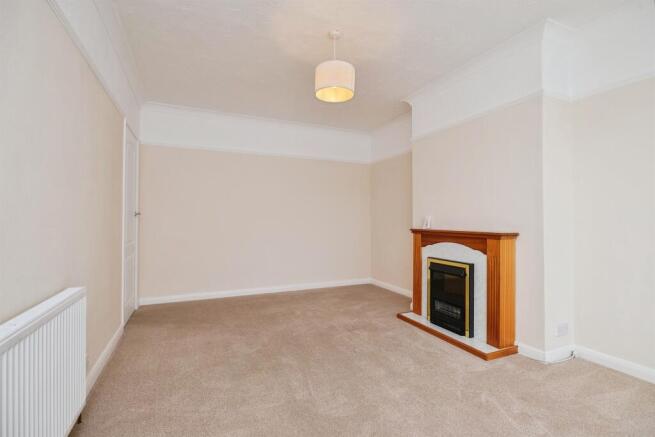 2 bed Detached Bungalow for sale Image 7