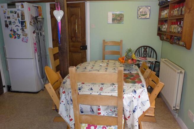 Kitchen/Breakfast Ro