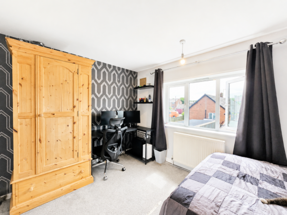 3 bed Semi-Detached for sale Image 10