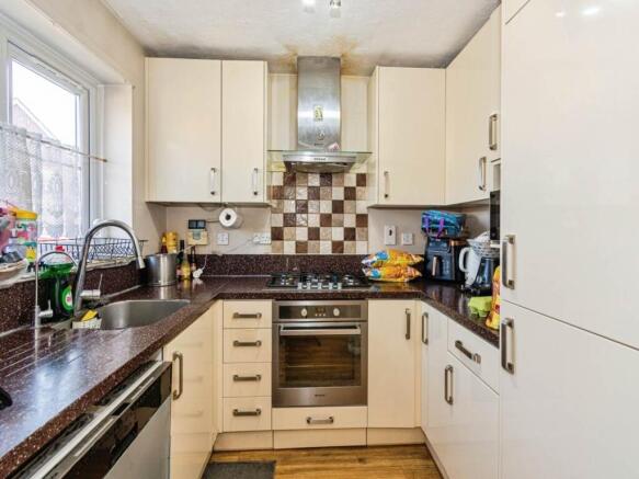 Kitchen (2)