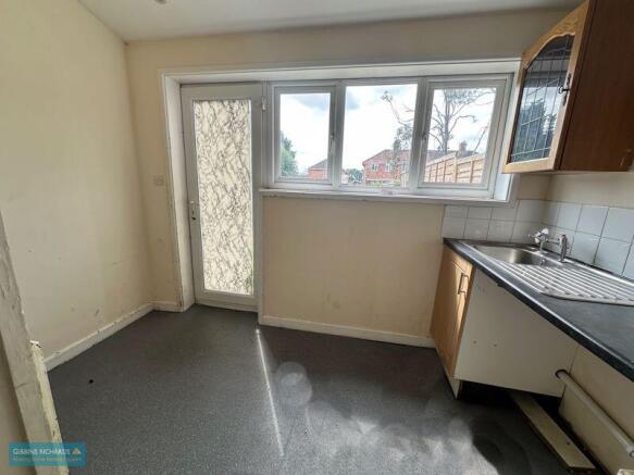 Sun Room/Utility