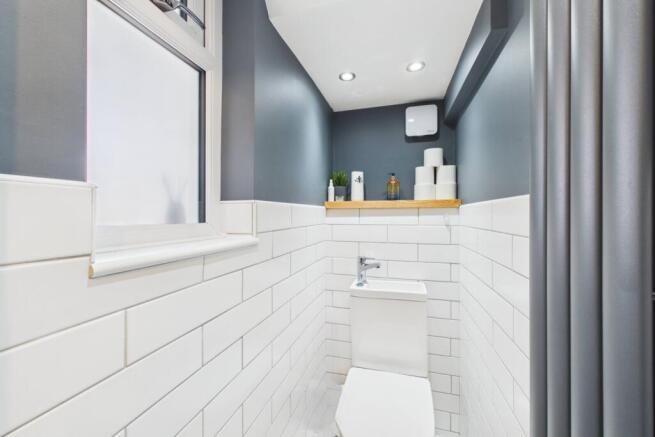 3 bed Semi-Detached for sale Image 10