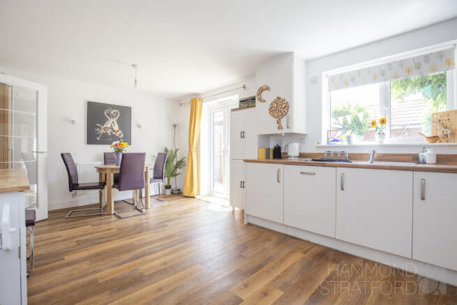 Aspen Drive, Wymondham photo 4