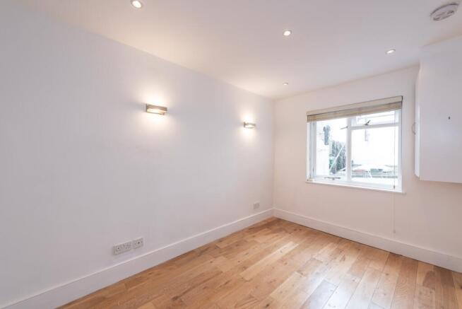 Studio Room